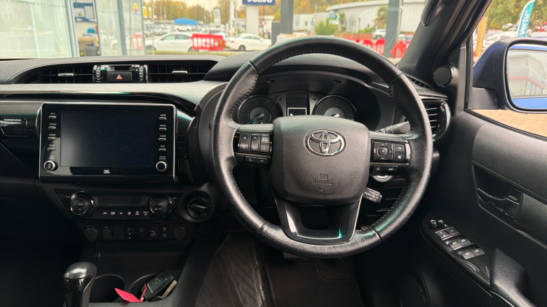 Toyota Hilux Diesel Invincible X D/Cab Pick Up 2.8 D-4D Auto